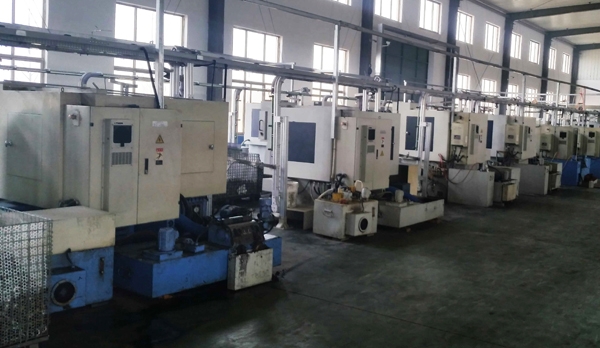 Grinder workshop, equipment